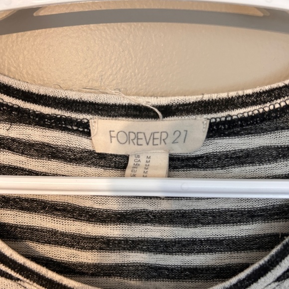 Casual Striped Dress - Picture 3 of 3